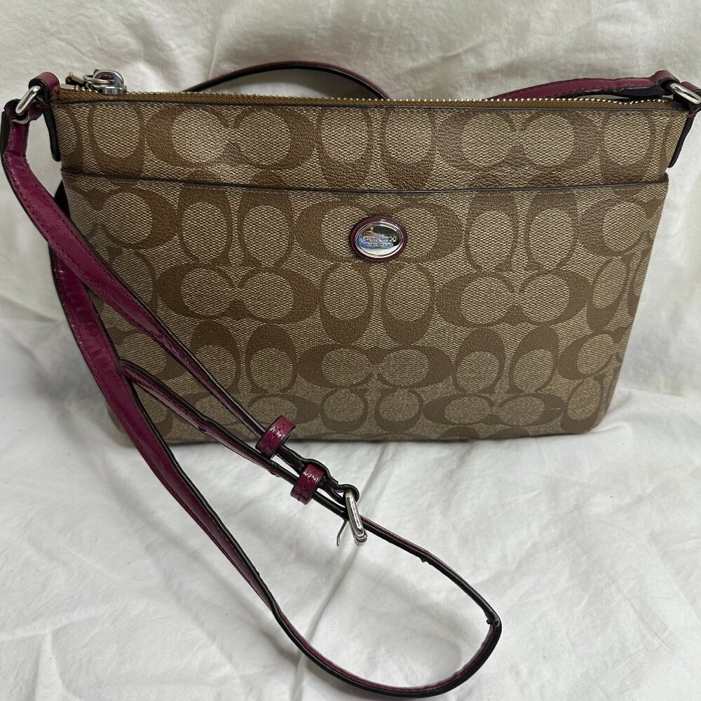Coach Peyton East West‎ Swingpack Purse Khaki Coated Canvas Pink Strap Signature